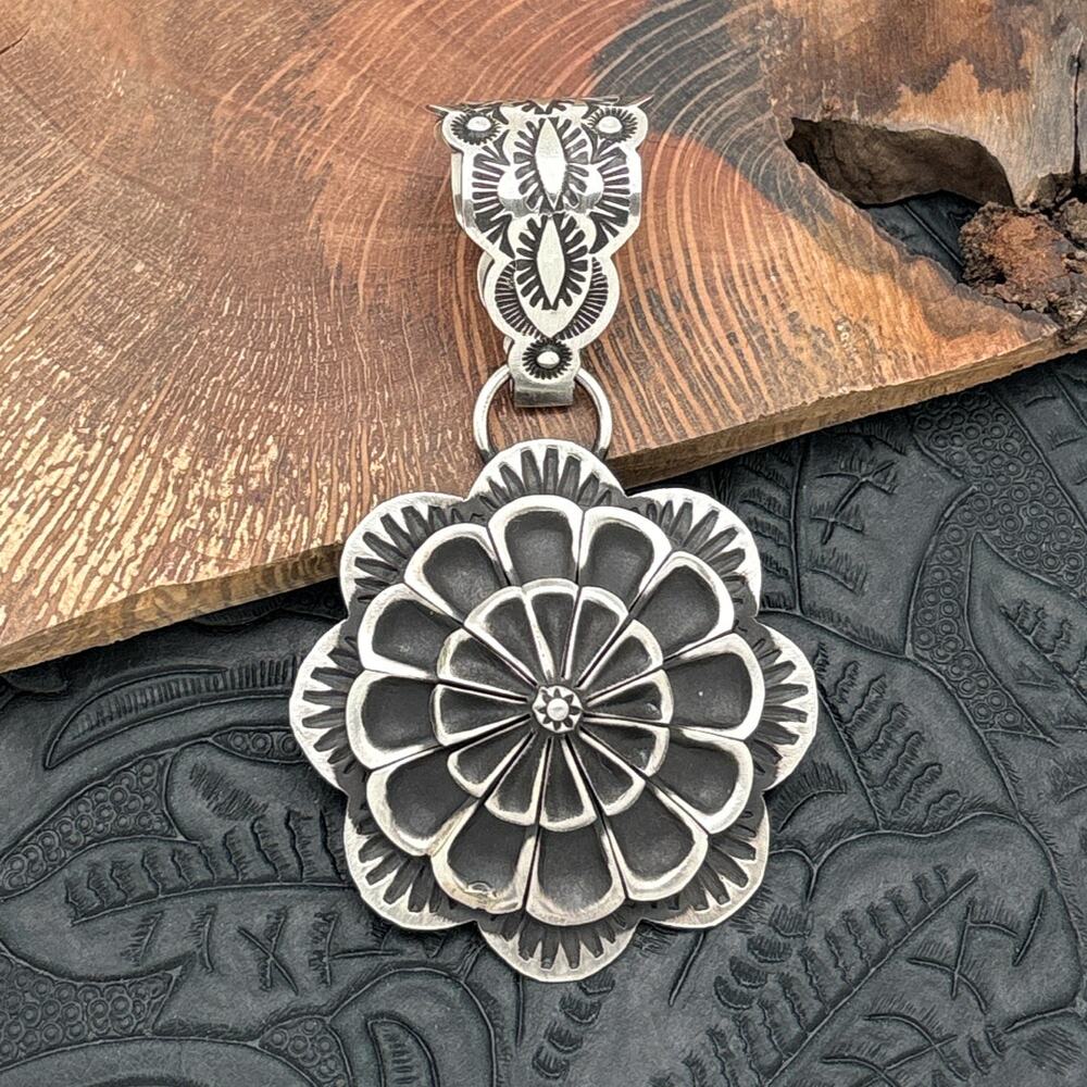 LEANDER TAHE Navajo Sterling Silver 3-D Flower Pendant Large Decorative Bail